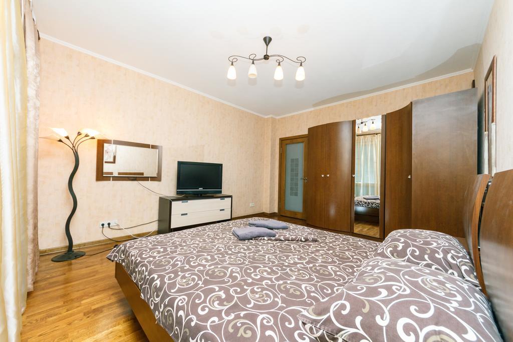 Two-Storey Apartment Near Iec Киев Экстерьер фото