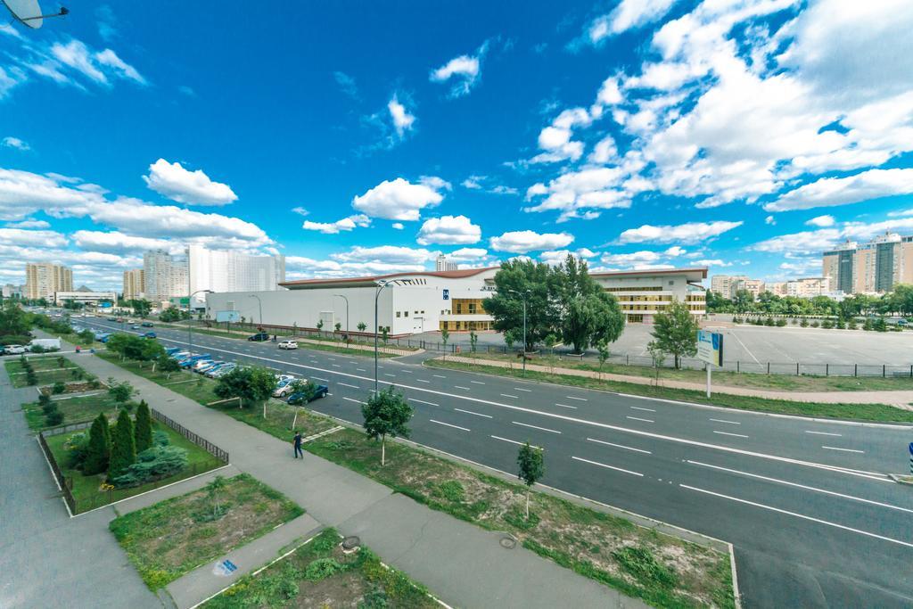 Two-Storey Apartment Near Iec Киев Экстерьер фото